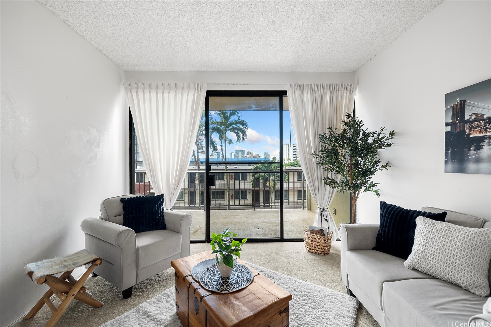 1561 Pensacola Street 405 — photo