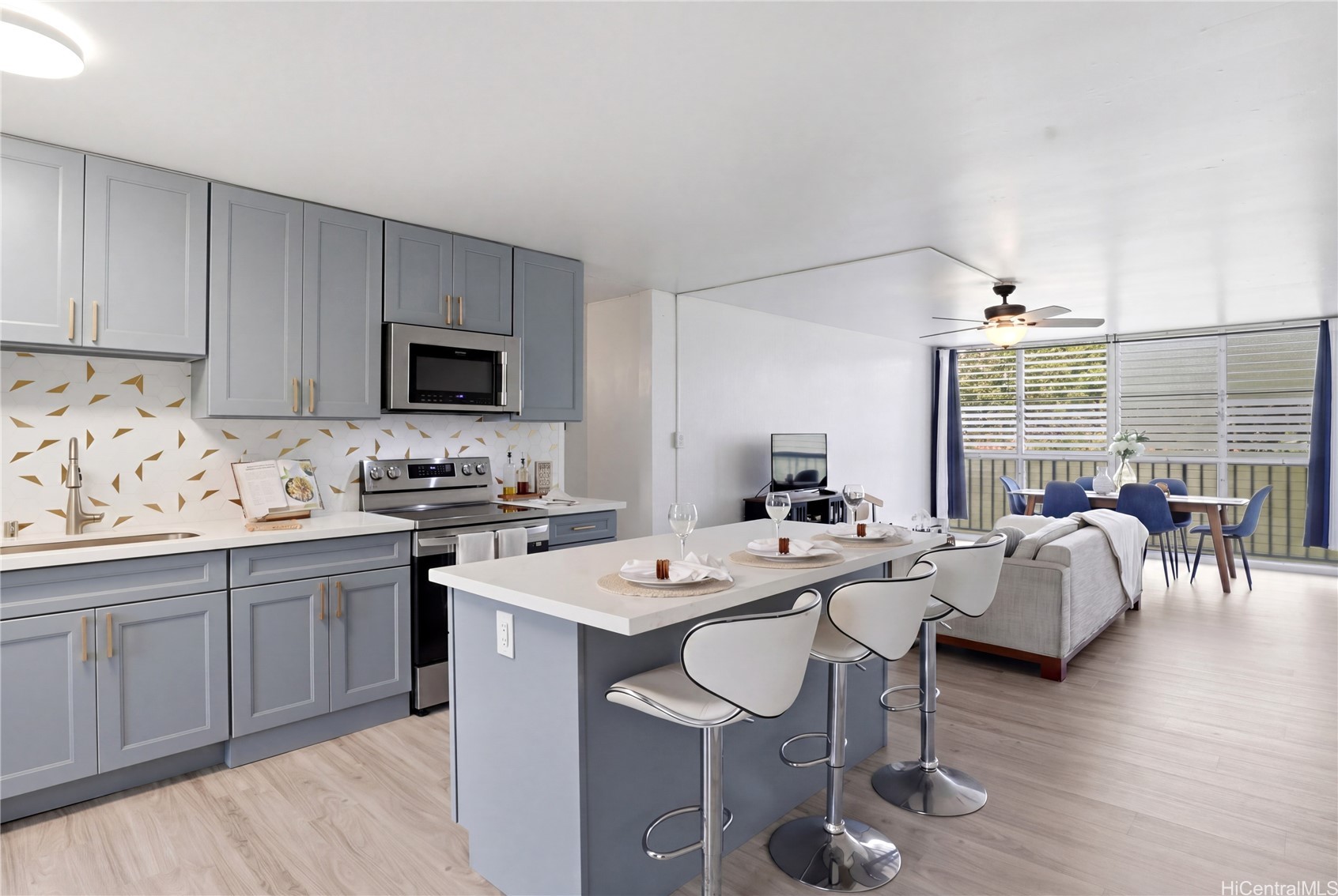 95-273 Waikalani Drive D904 — photo