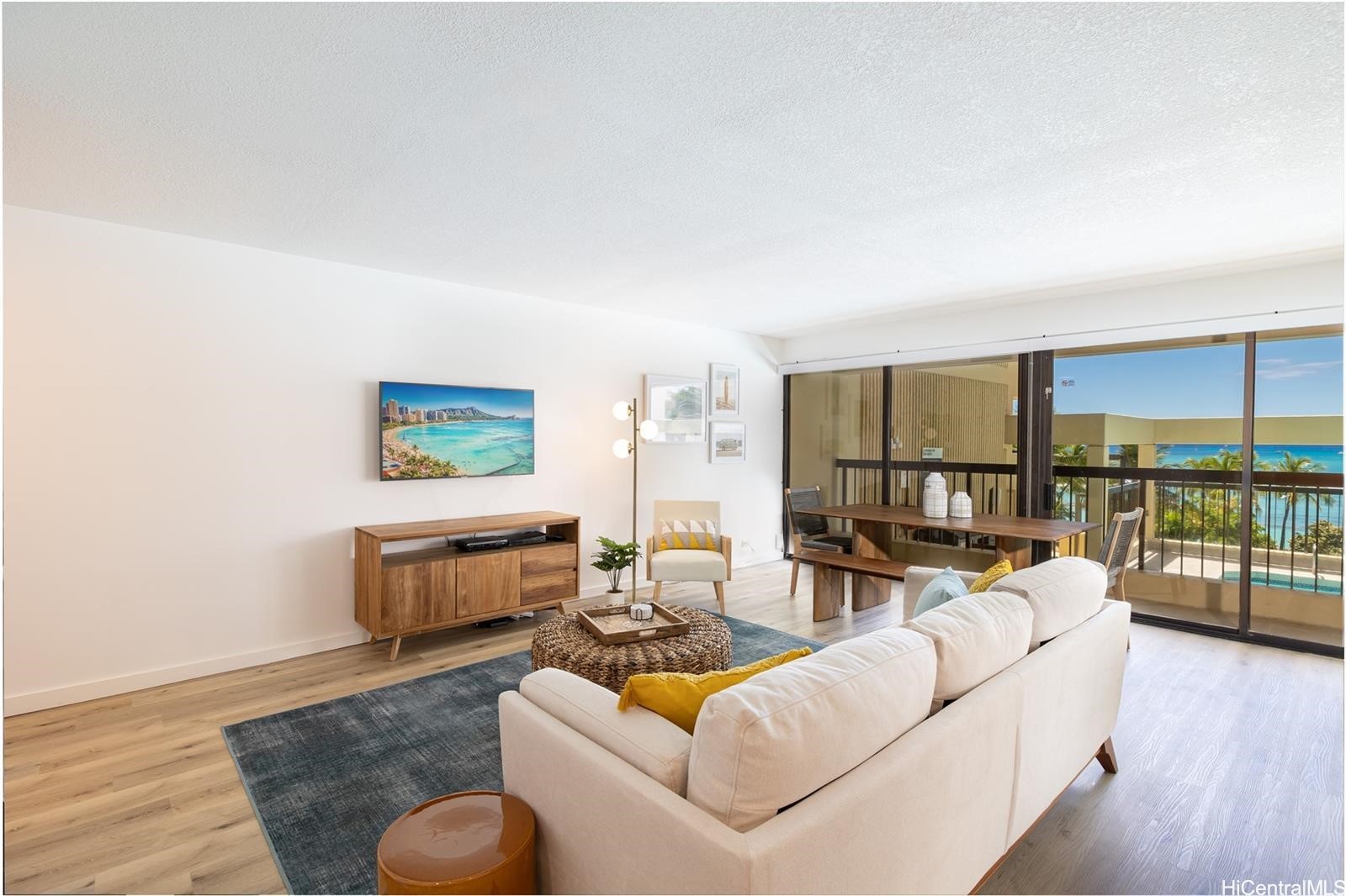 2470 Kalakaua Avenue 504 — photo