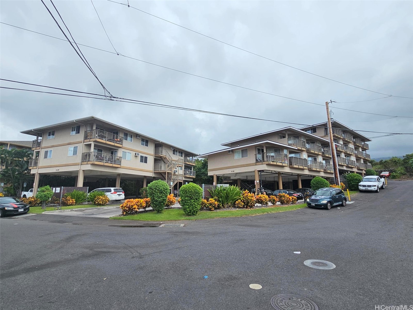 75-5749 Alahou Street — photo