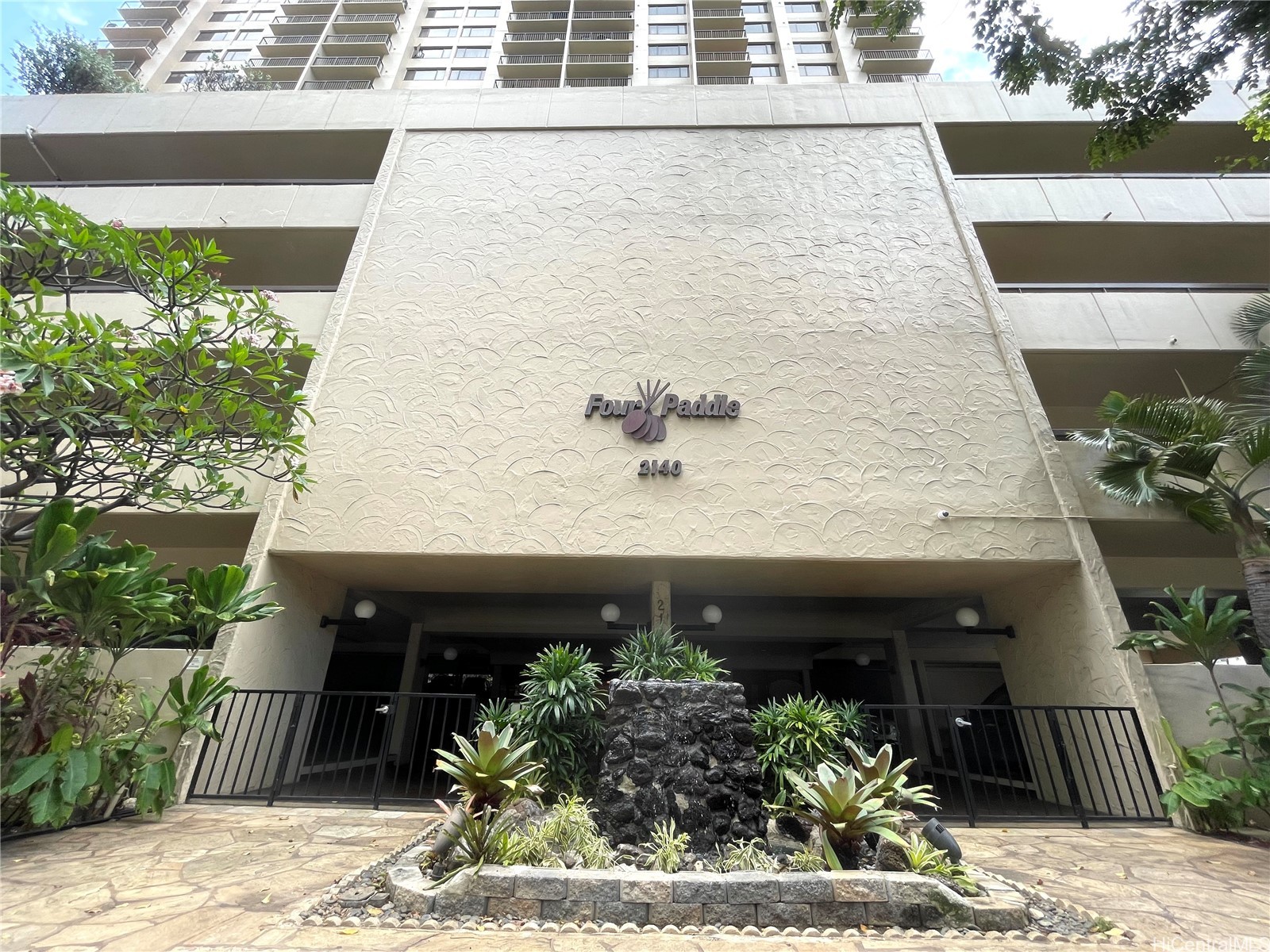 2140 Kuhio Avenue 1411 — photo