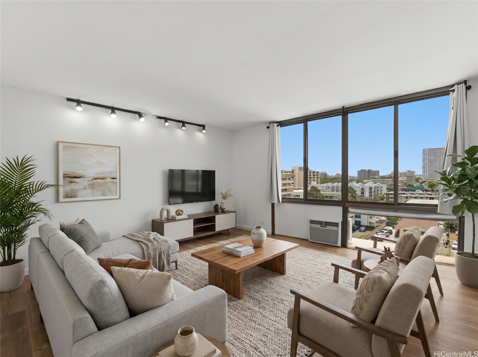 1441 Piikoi Street 706 — photo