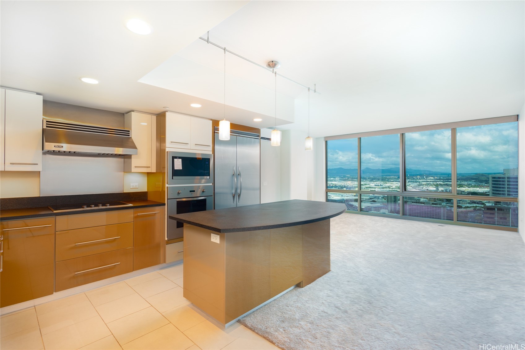 1200 Queen Emma Street 3901 — photo