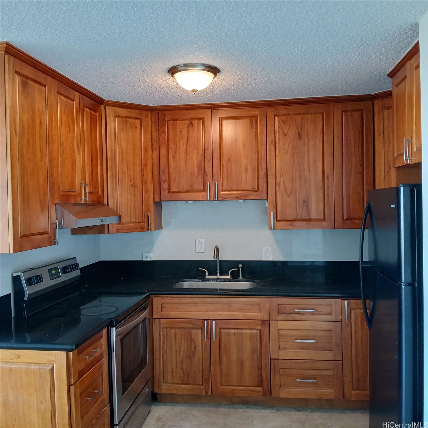 1425 Liliha Street 9H — photo