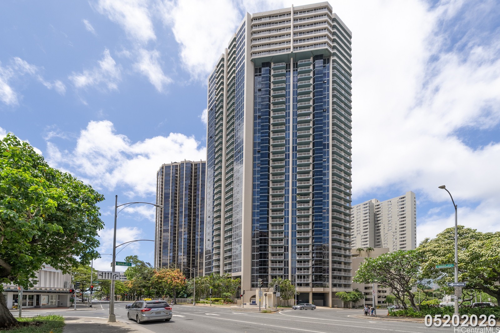 1212 Nuuanu Avenue 2406 — photo
