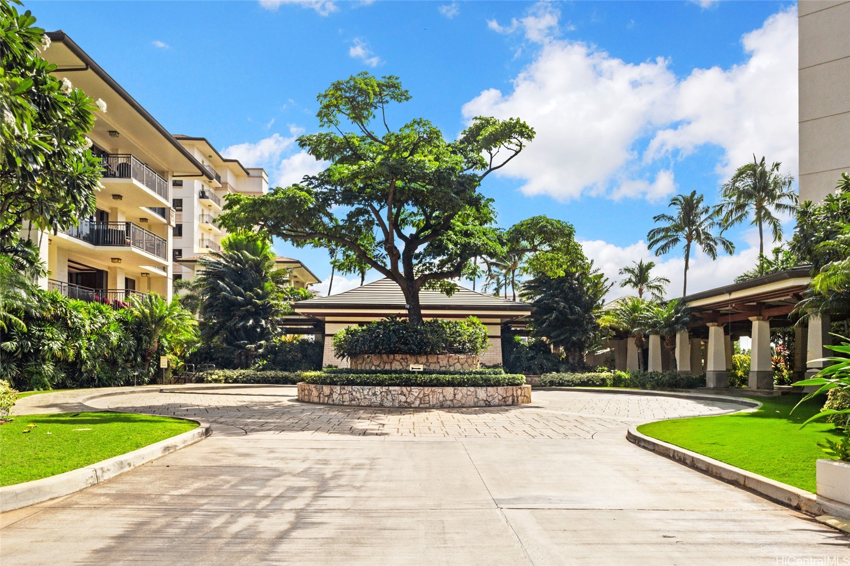 92-104 Waialii Place O215 — photo