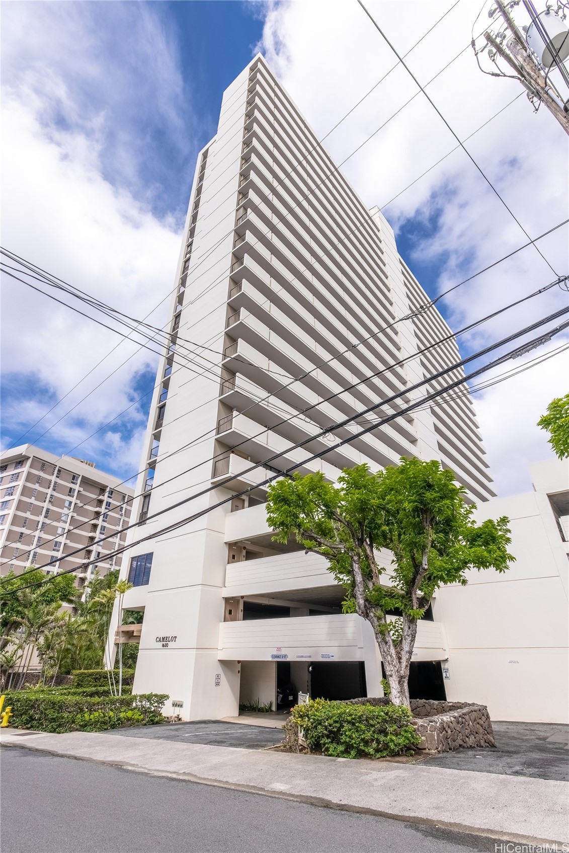 1630 Liholiho Street 1404 — photo