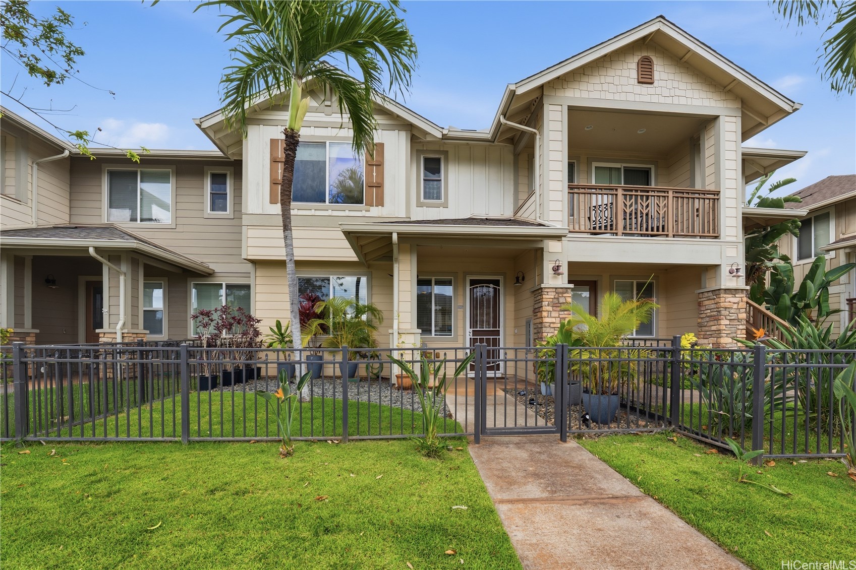 1020 Kakala Street 1302 — photo