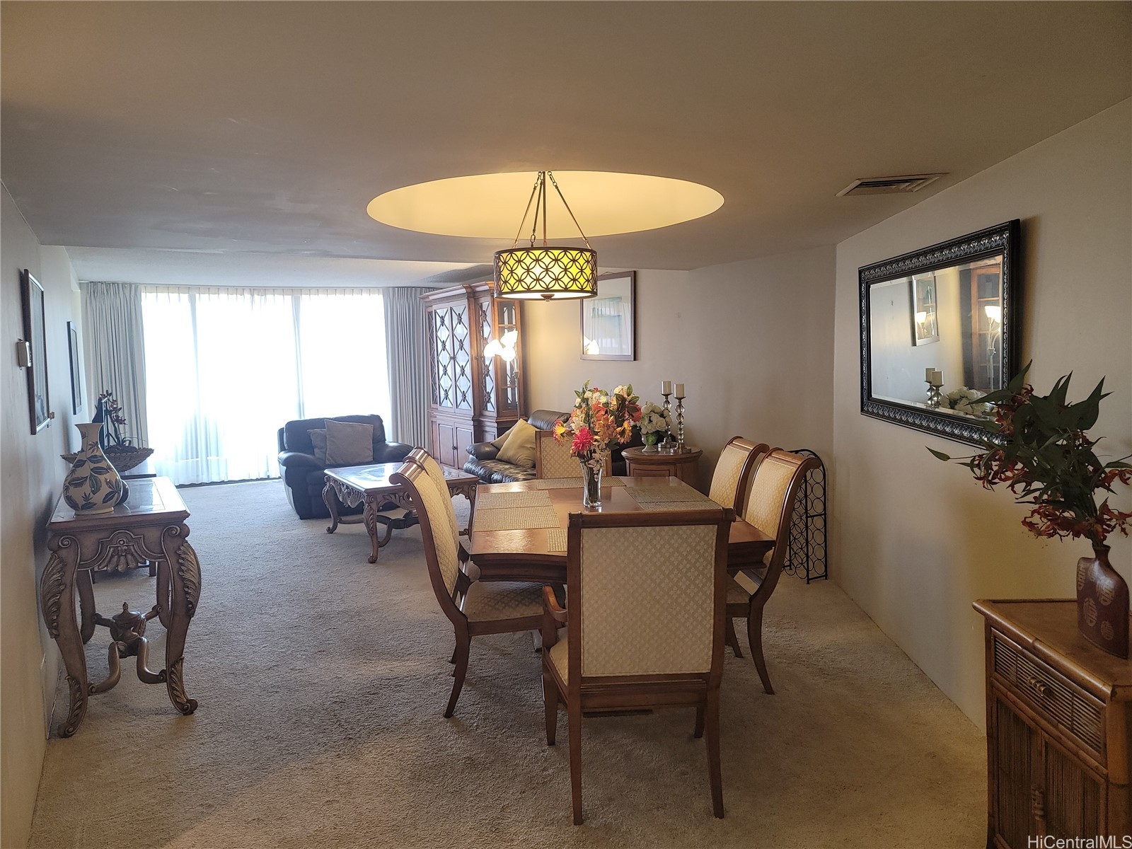 1860 Ala Moana Boulevard 1001 — photo