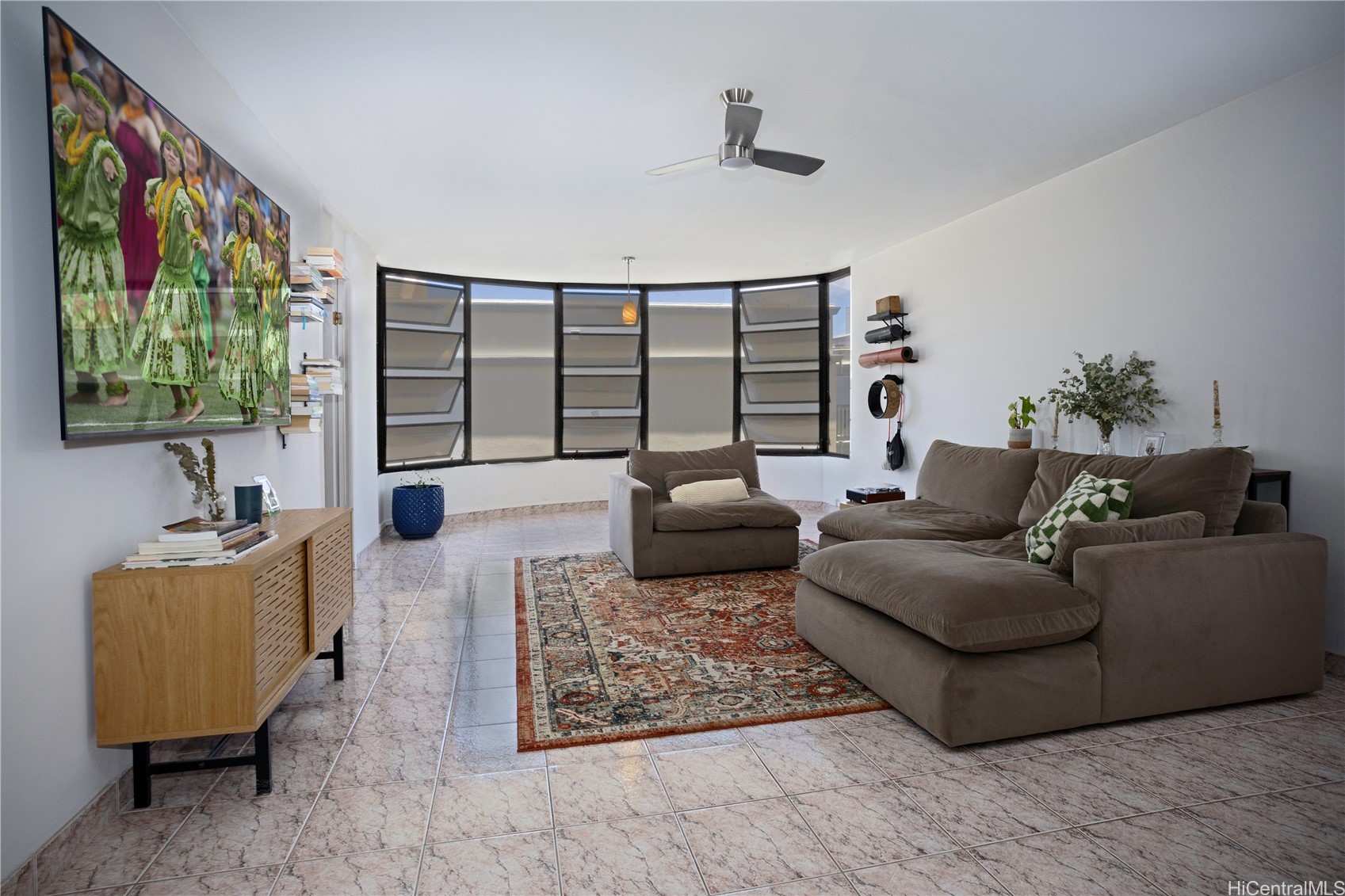 1447 Kewalo Street 408 — photo
