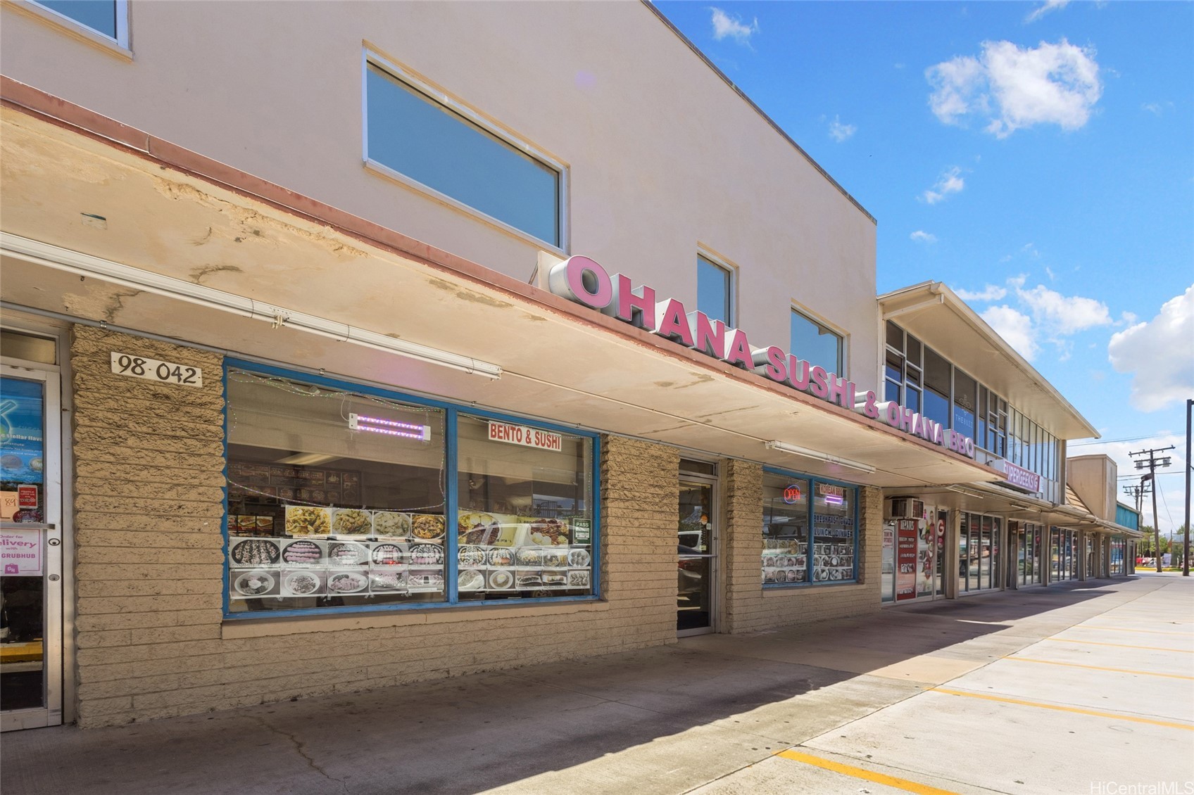 98-042 Kamehameha Highway W — photo