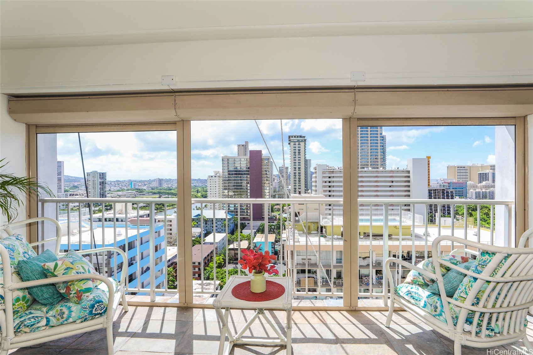 430 Keoniana Street 1209 — photo