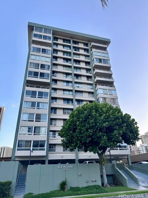 2533 Ala Wai Boulevard 204 — photo
