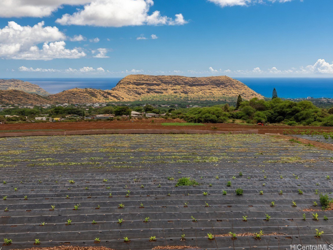 85-1570 Waianae Valley Road — photo