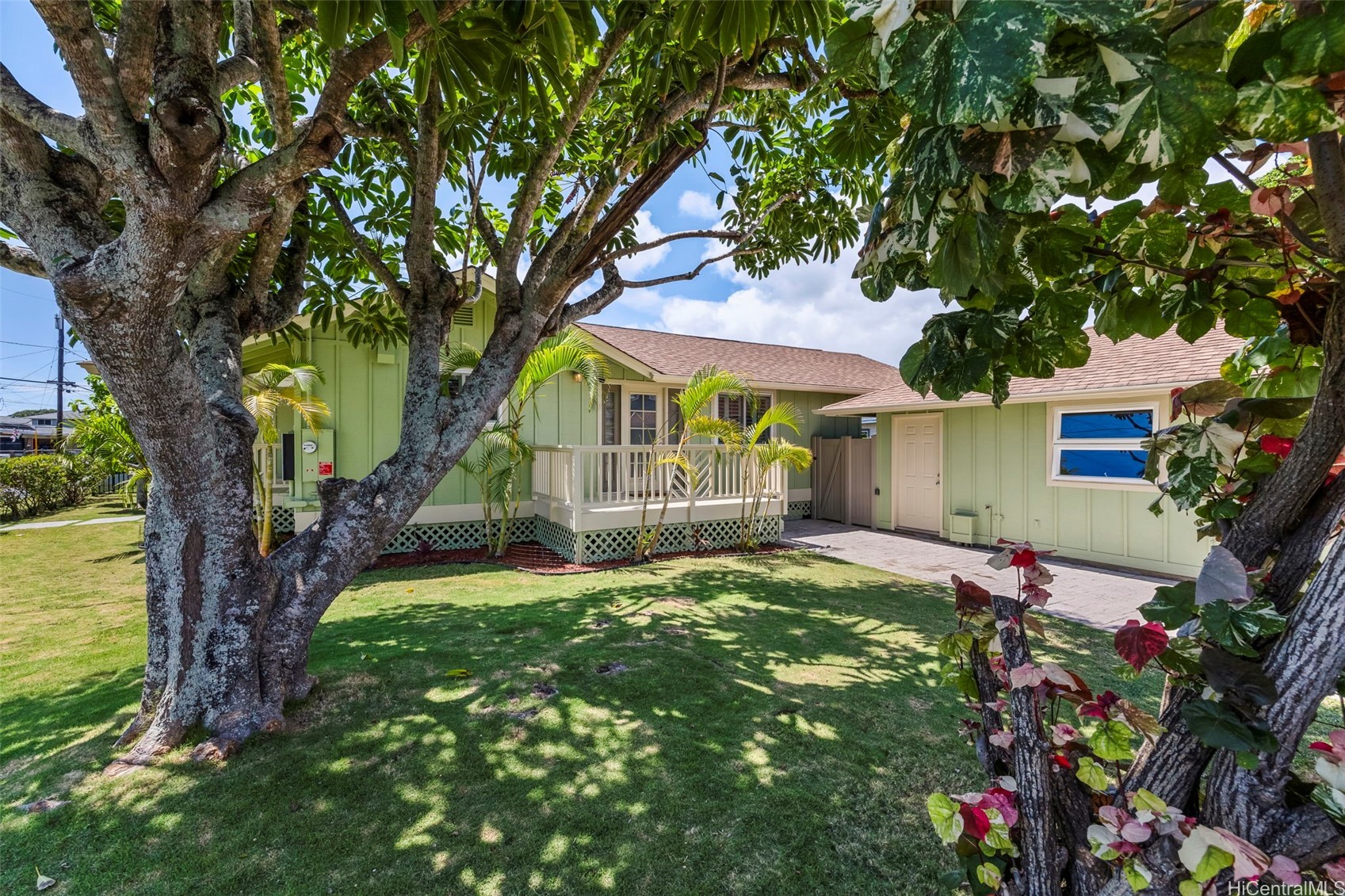 701 Kihapai Street — photo