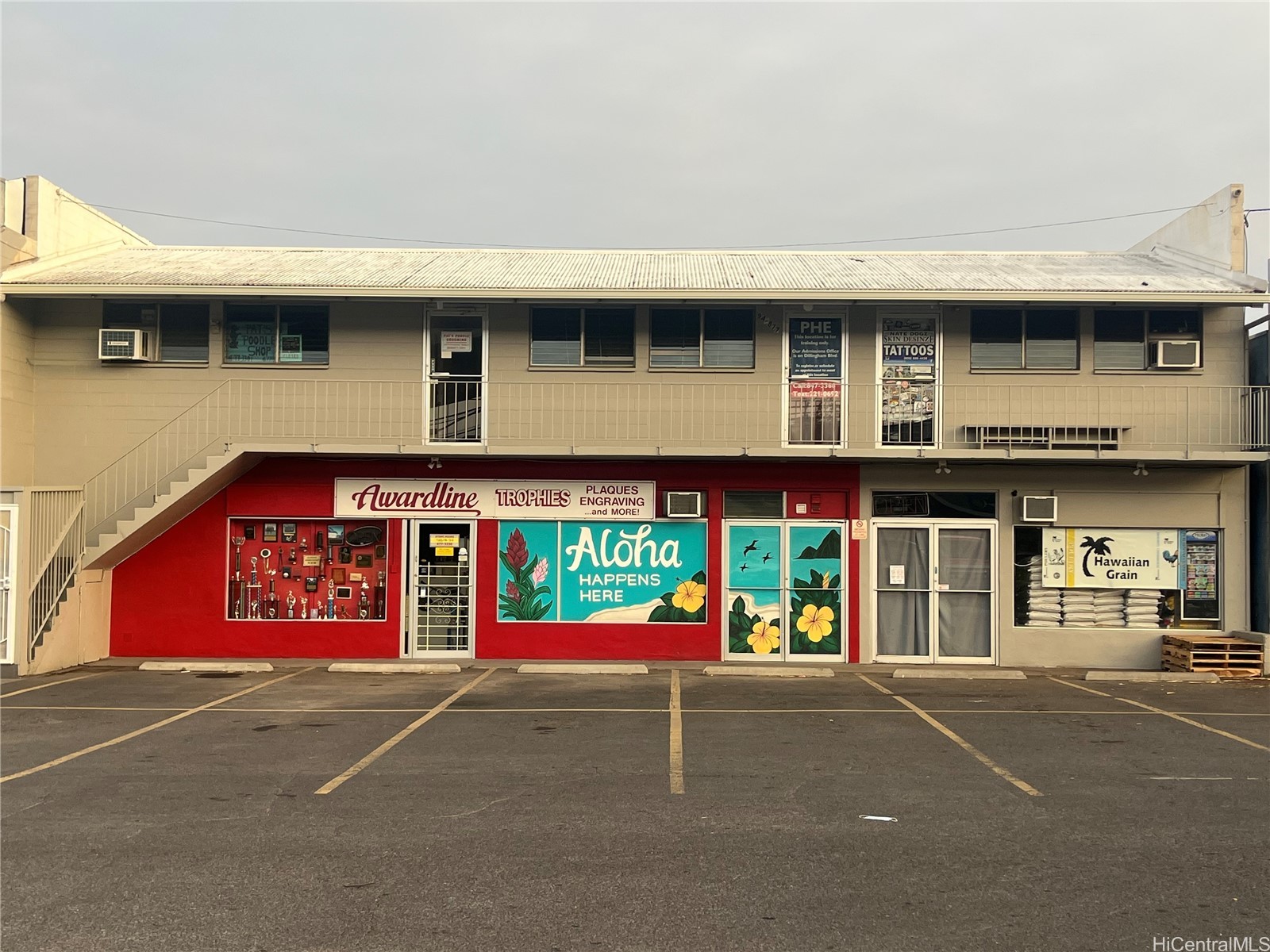 94-877 Farrington Highway — photo