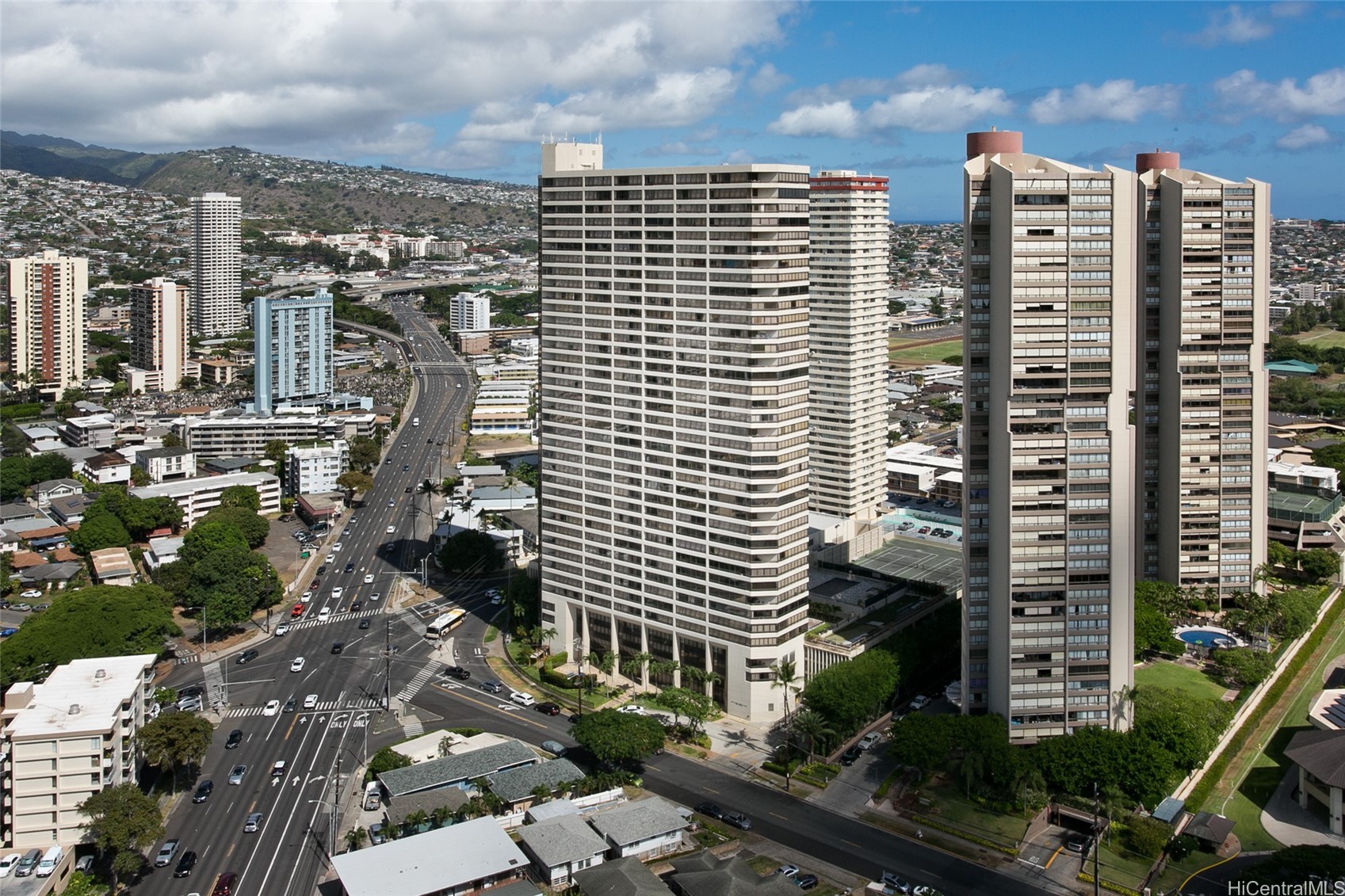 2499 Kapiolani Boulevard 2008 — photo