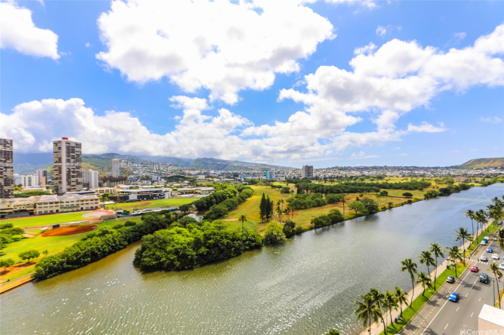 2211 Ala Wai Boulevard 1806 — photo