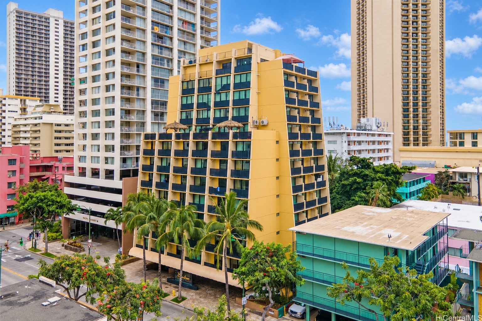 2425 Kuhio Avenue 604 — photo