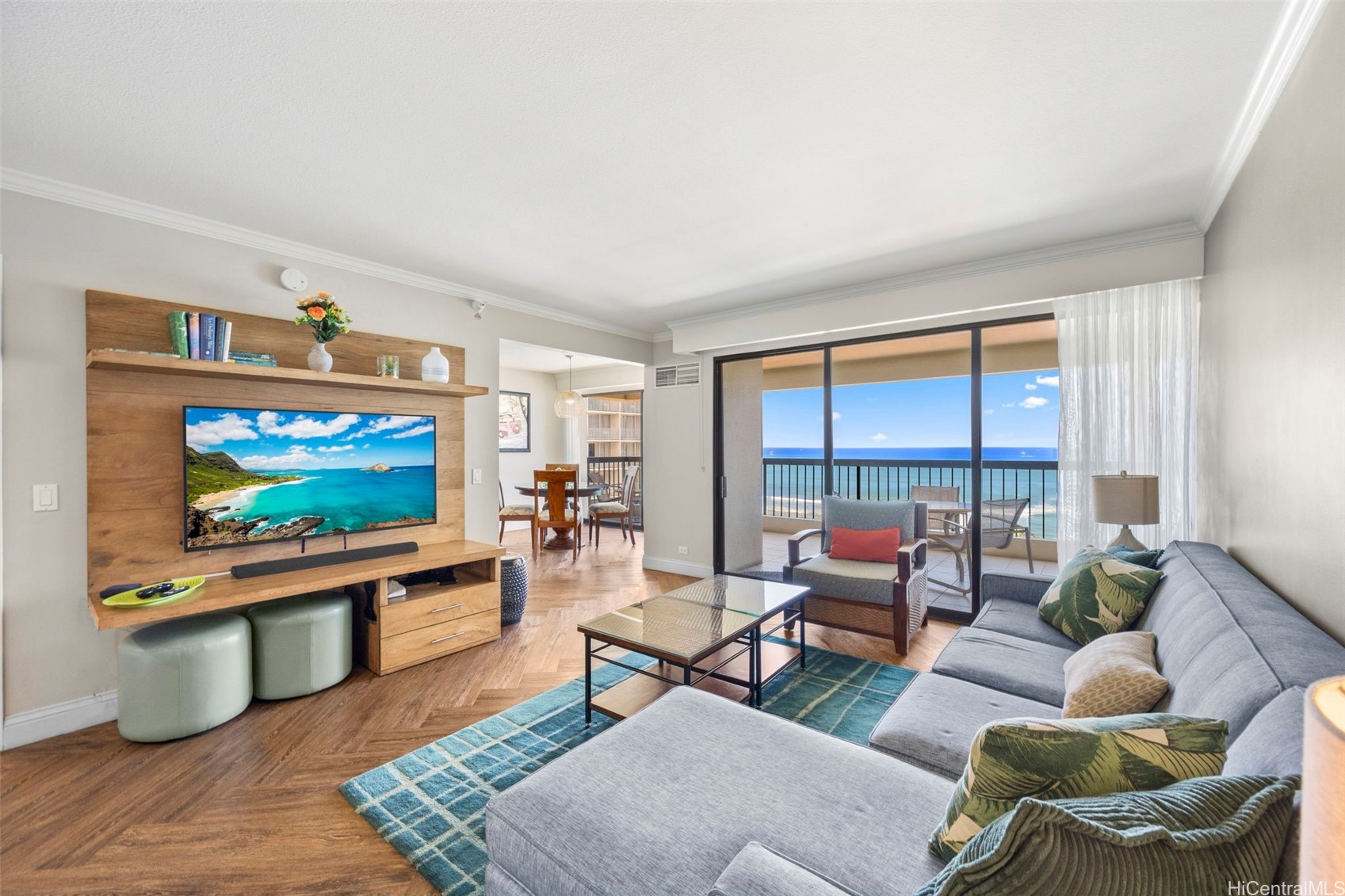 2470 Kalakaua Avenue 1101 — photo