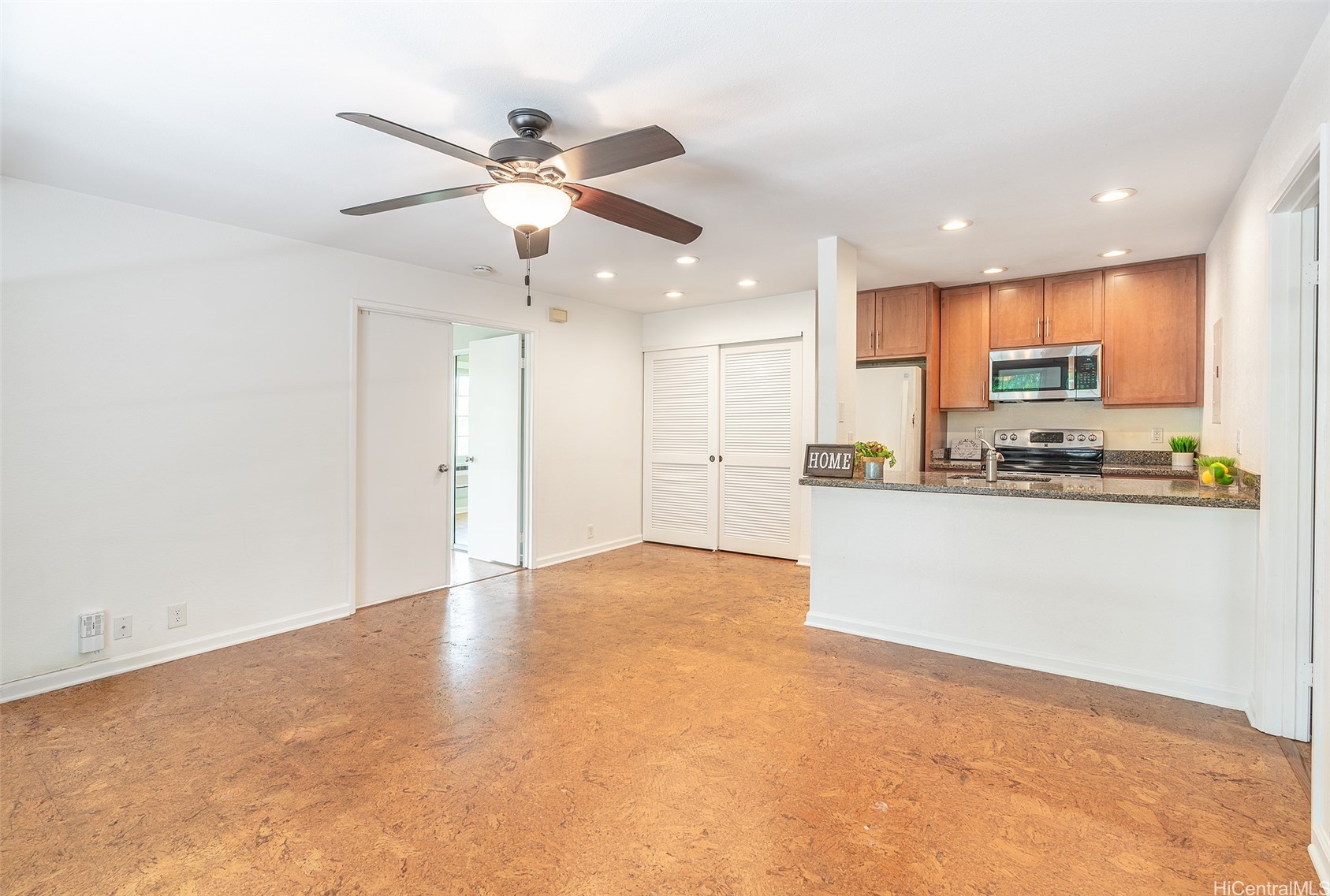46-1009 Emepela Way 20S — photo