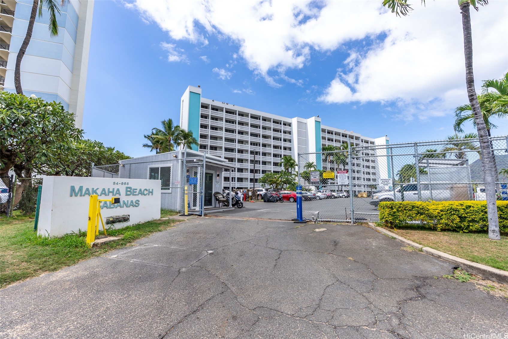 84-965 Farrington Highway B211 — photo