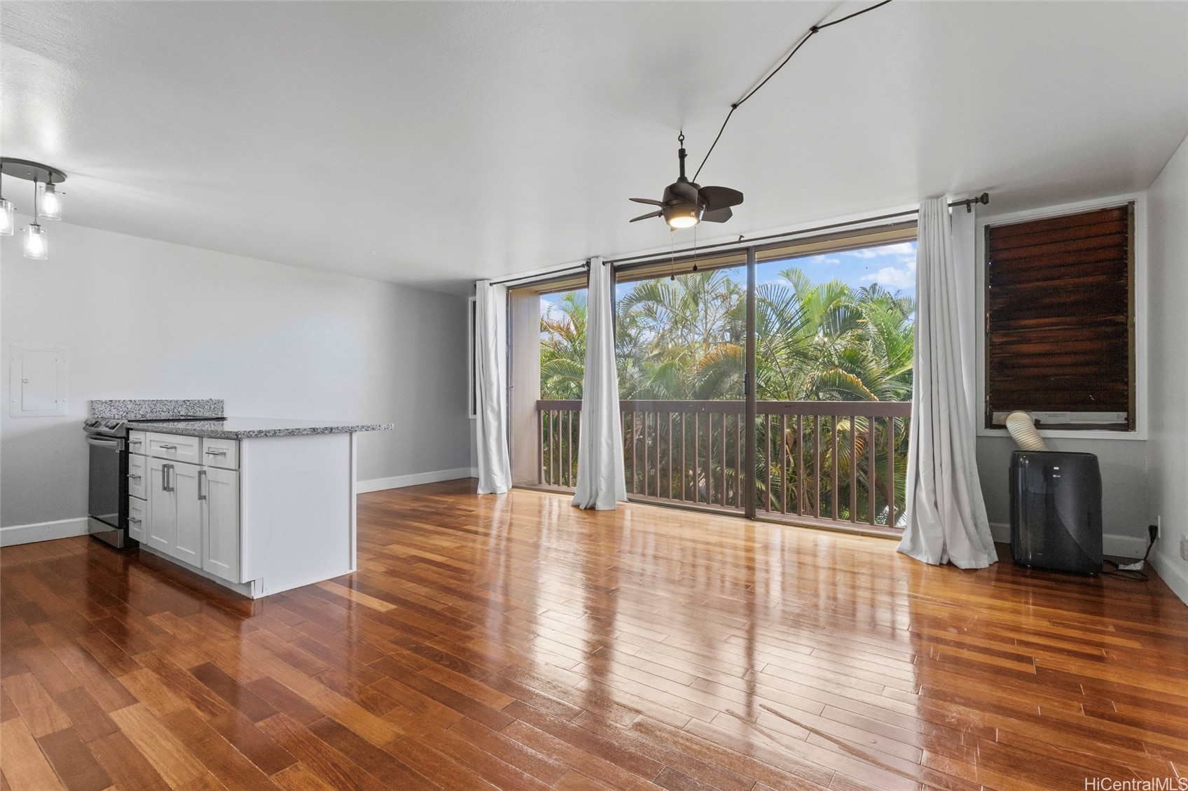 84-707 Kiana Place 103B — photo