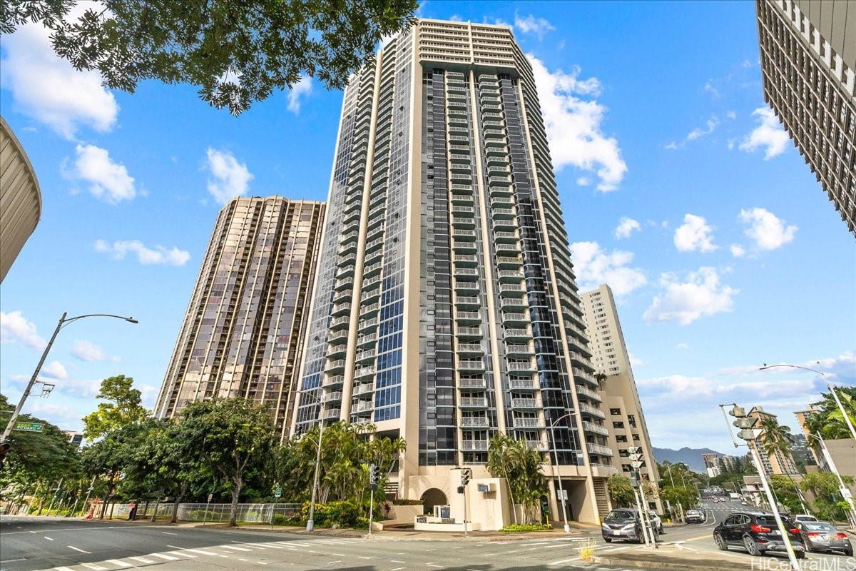 1212 Nuuanu Avenue 1306 — photo
