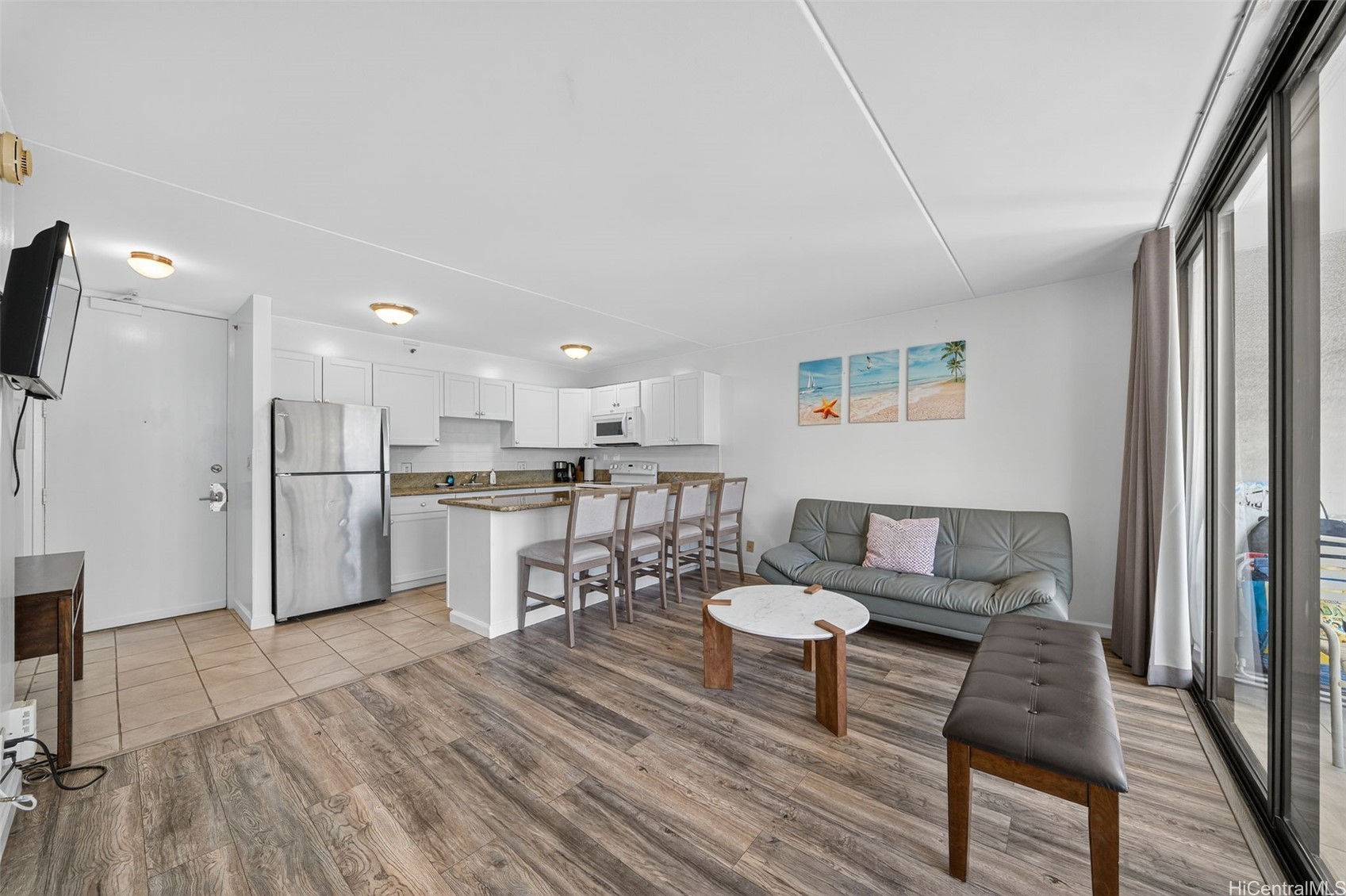 201 Ohua Avenue 1803-1 — photo
