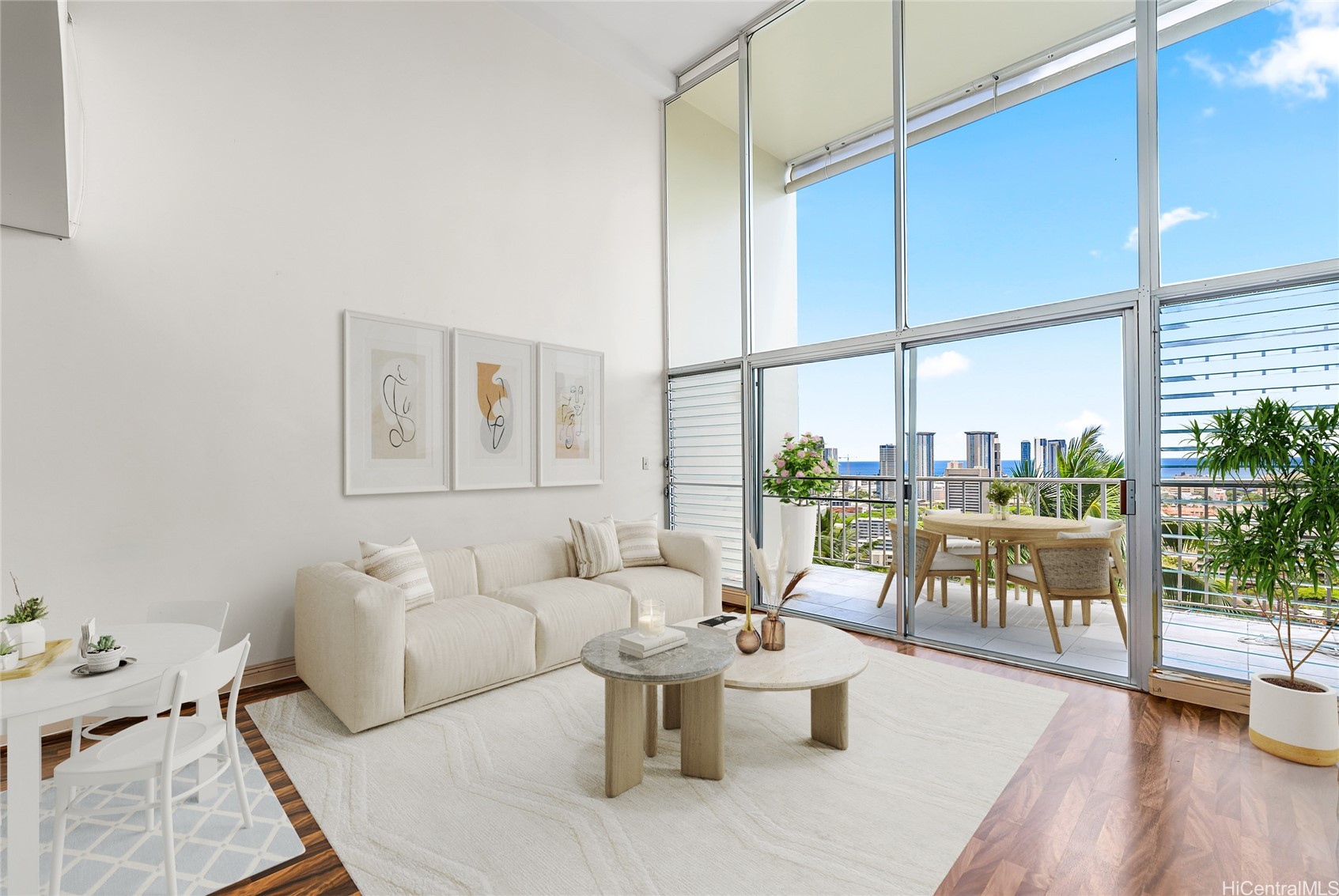 666 Prospect Streets Suite 1/506 — photo