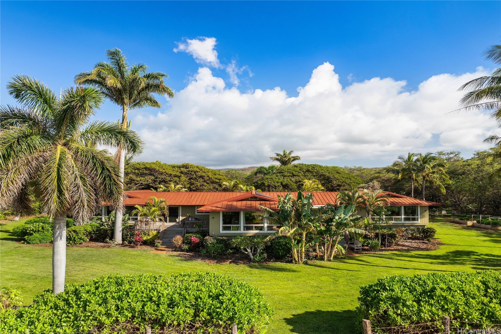 2946 Kalua Koi Road — photo