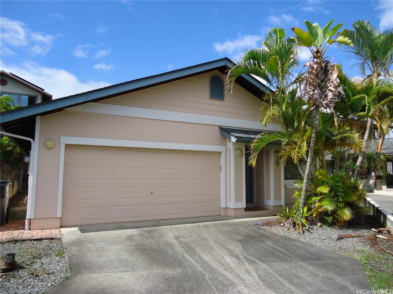 95-1056 Puukoa Street 107 — photo