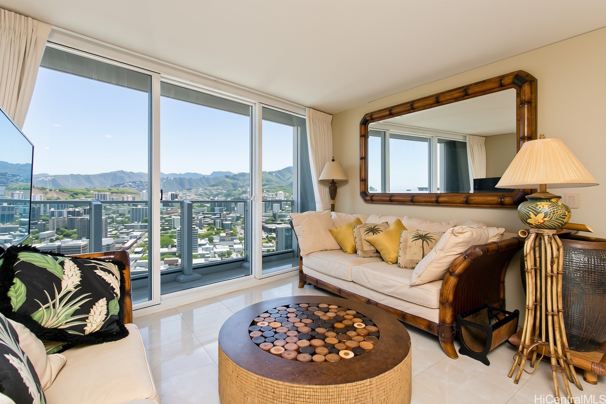 1296 Kapiolani Boulevard II4009 — photo