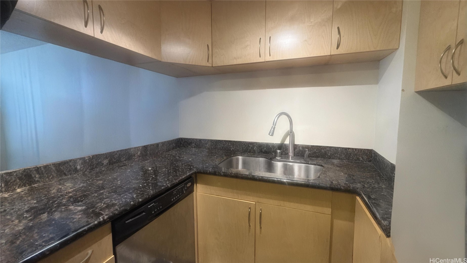 876 Curtis Street 2107 — photo