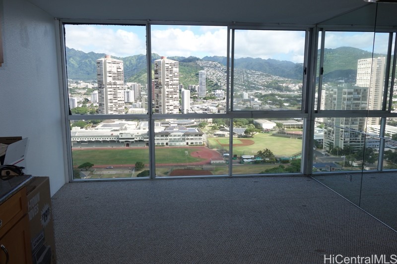 2211 Ala Wai Boulevard 2914 — photo