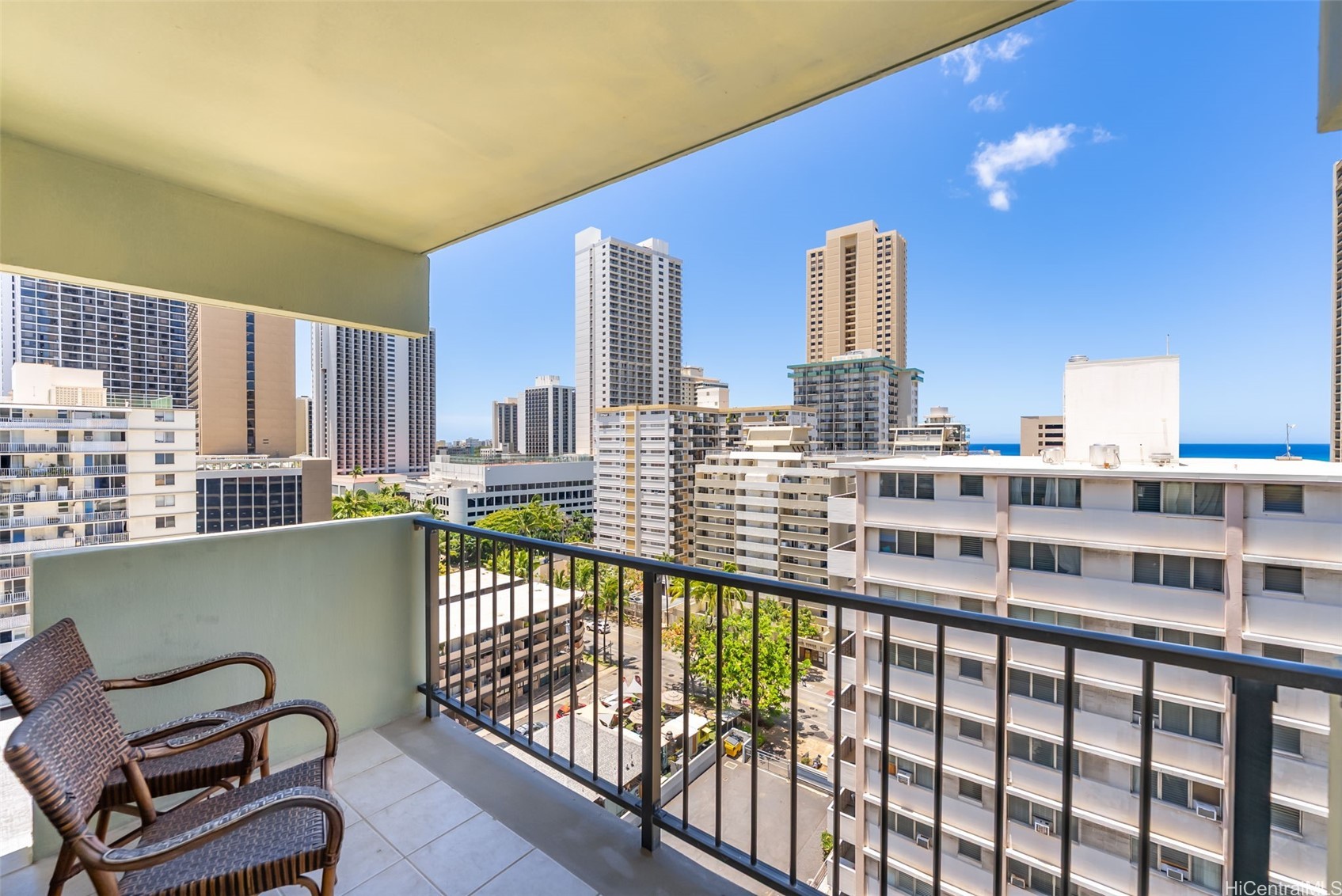2440 Kuhio Avenue 1101 — photo