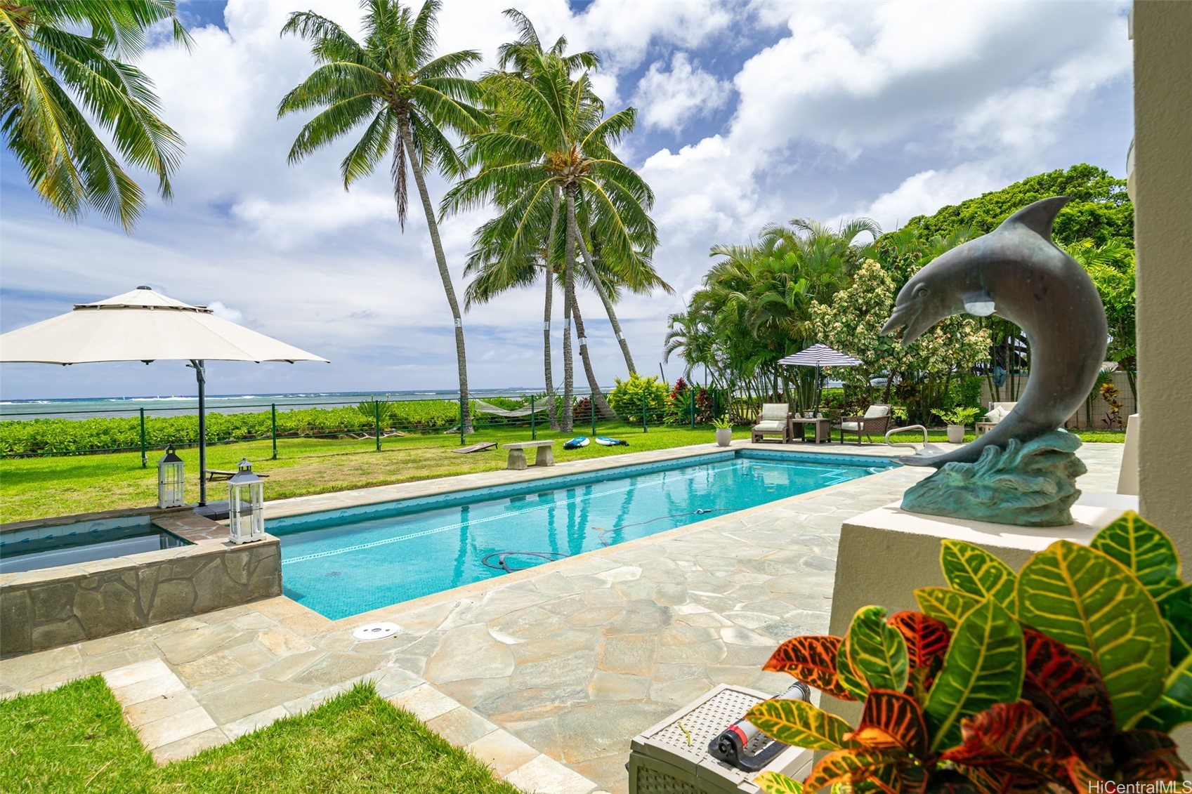 5599 Kalanianaole Highway — photo