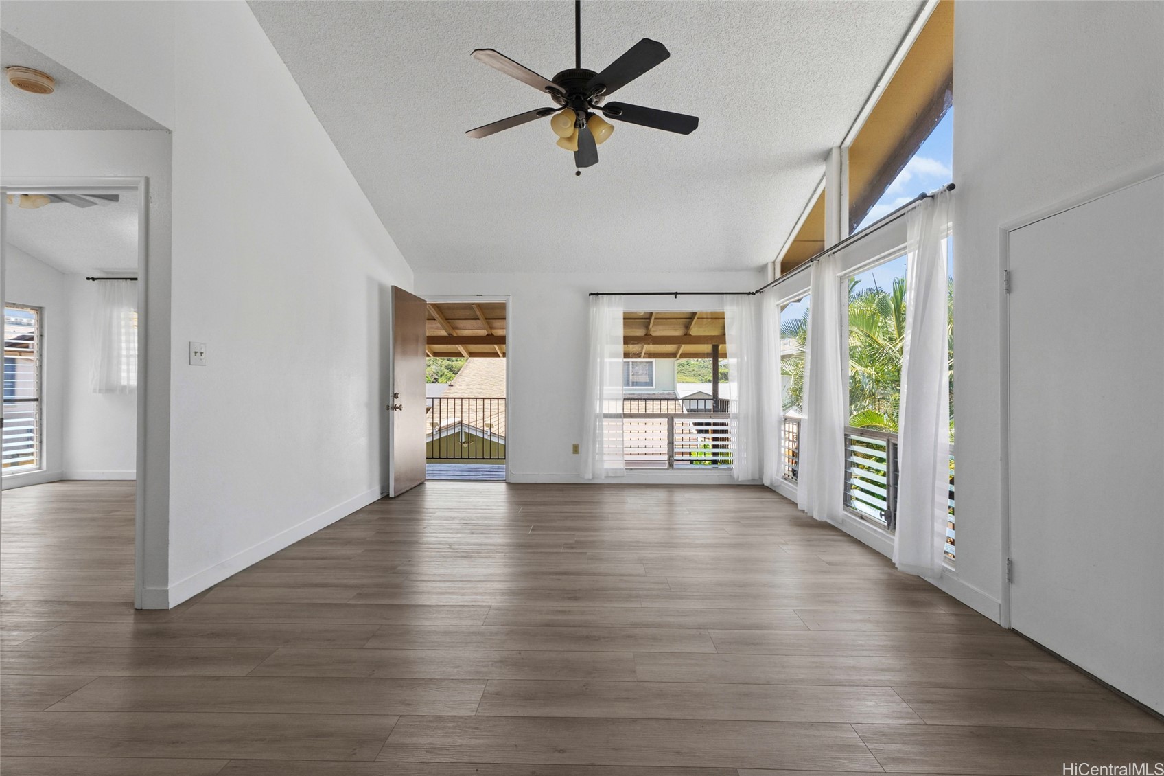 98-364 Kilihe Way 33a — photo