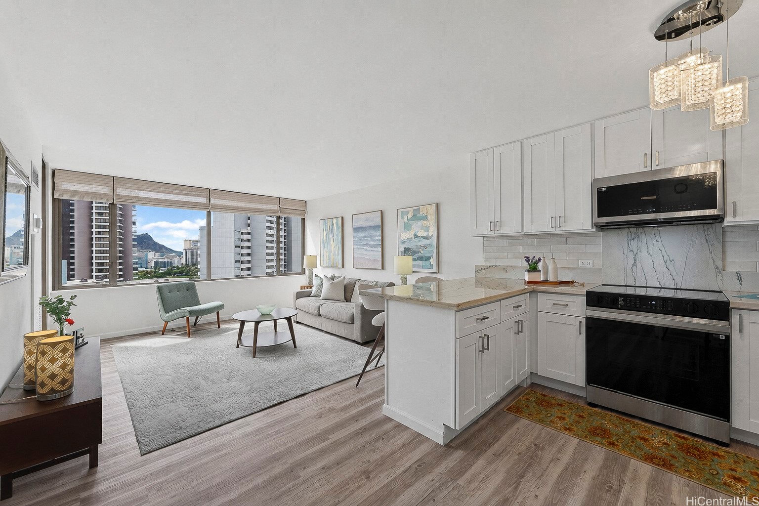 411 Hobron Lane 1805 — photo