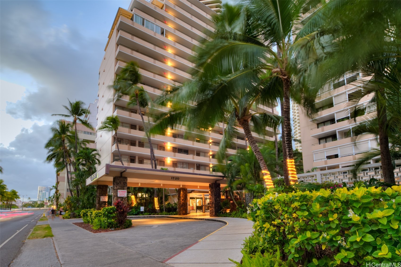 1720 Ala Moana Boulevard 706a — photo