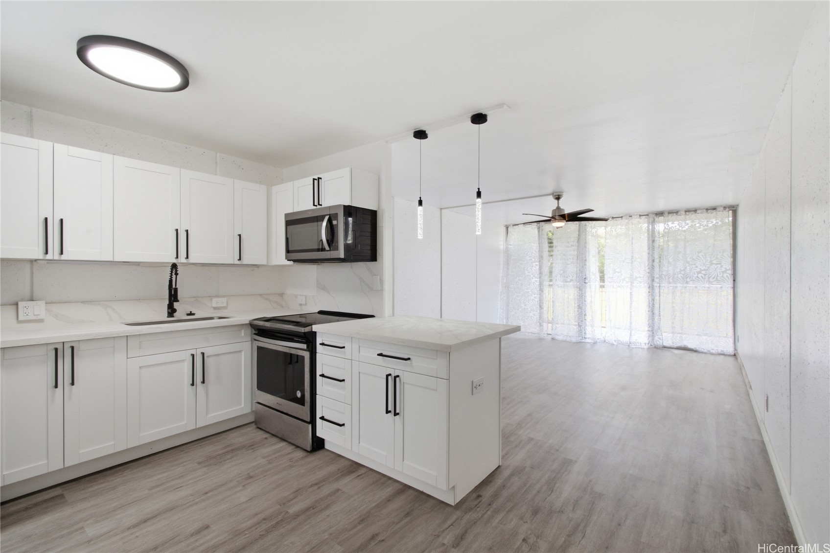 95-009 Waikalani Drive a209 — photo