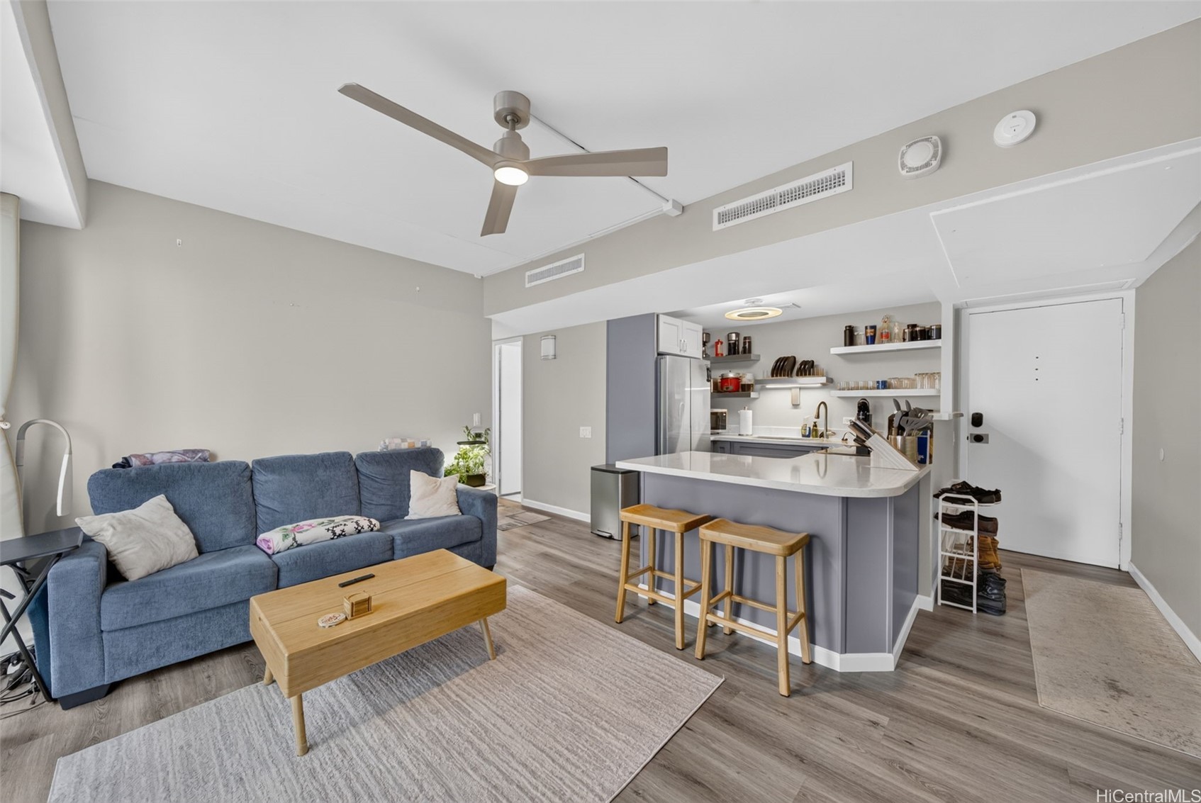 225 Queen Street 9G — photo