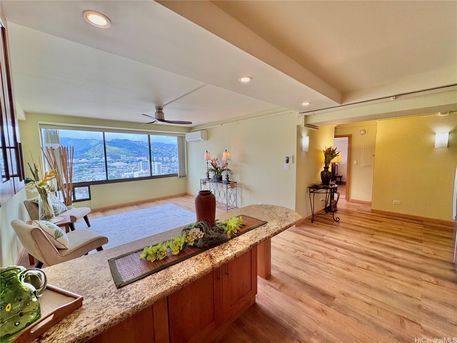 2333 Kapiolani Boulevard 2601 — photo