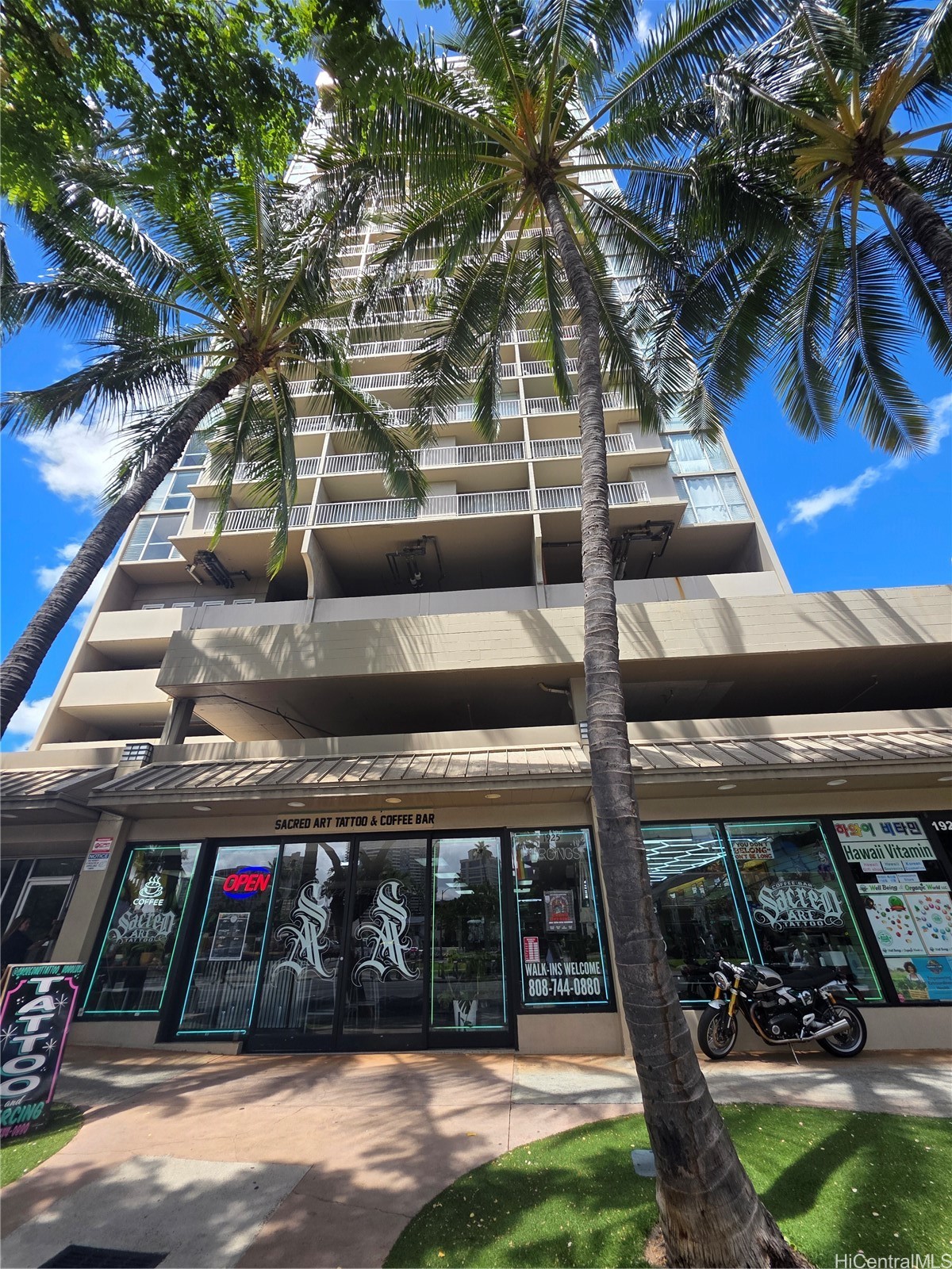 1925 Kalakaua Avenue 1004 — photo