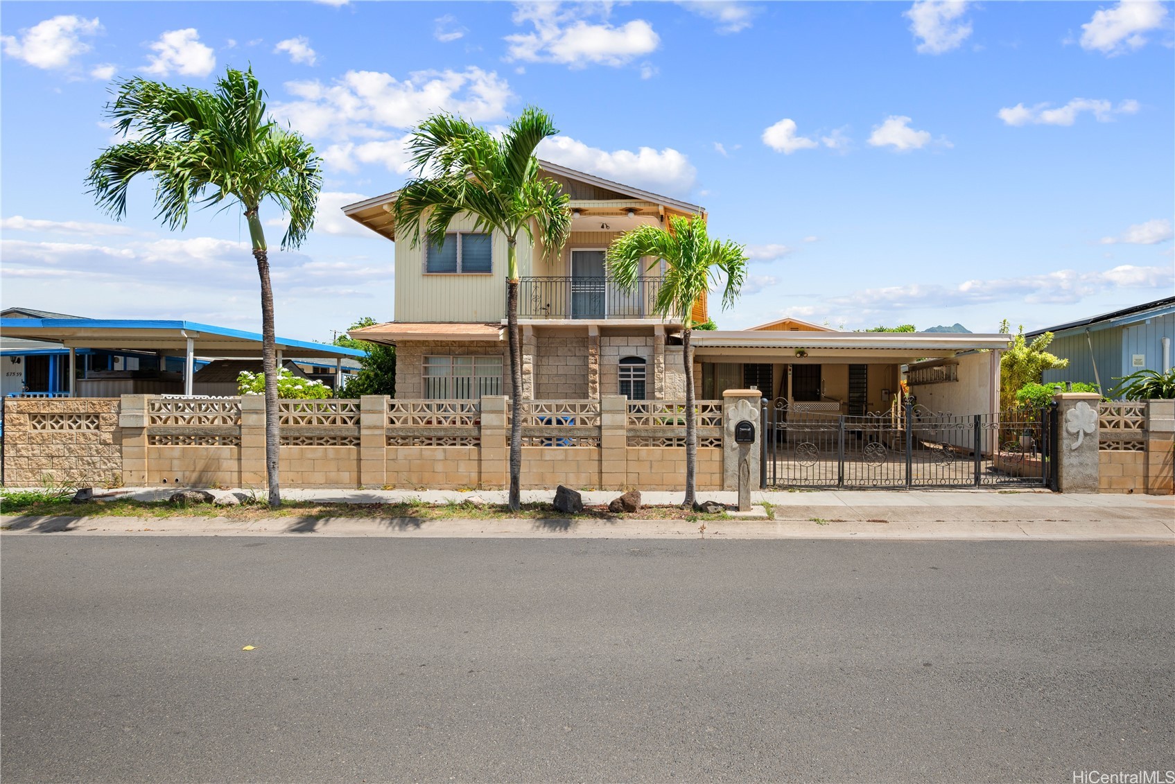 87-531 Manuu Street — photo