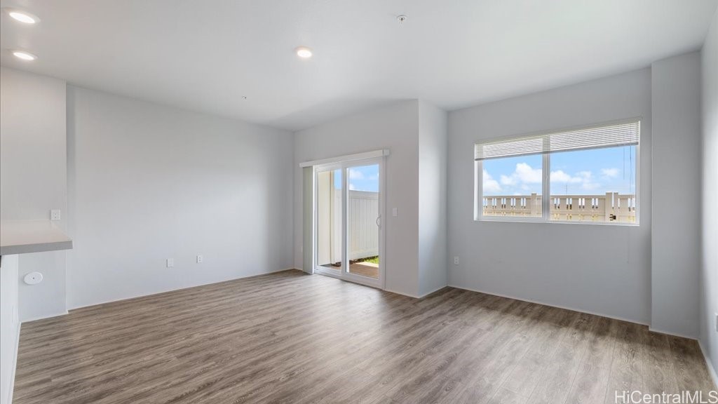 91-4099 Hikuono Street 807 — photo