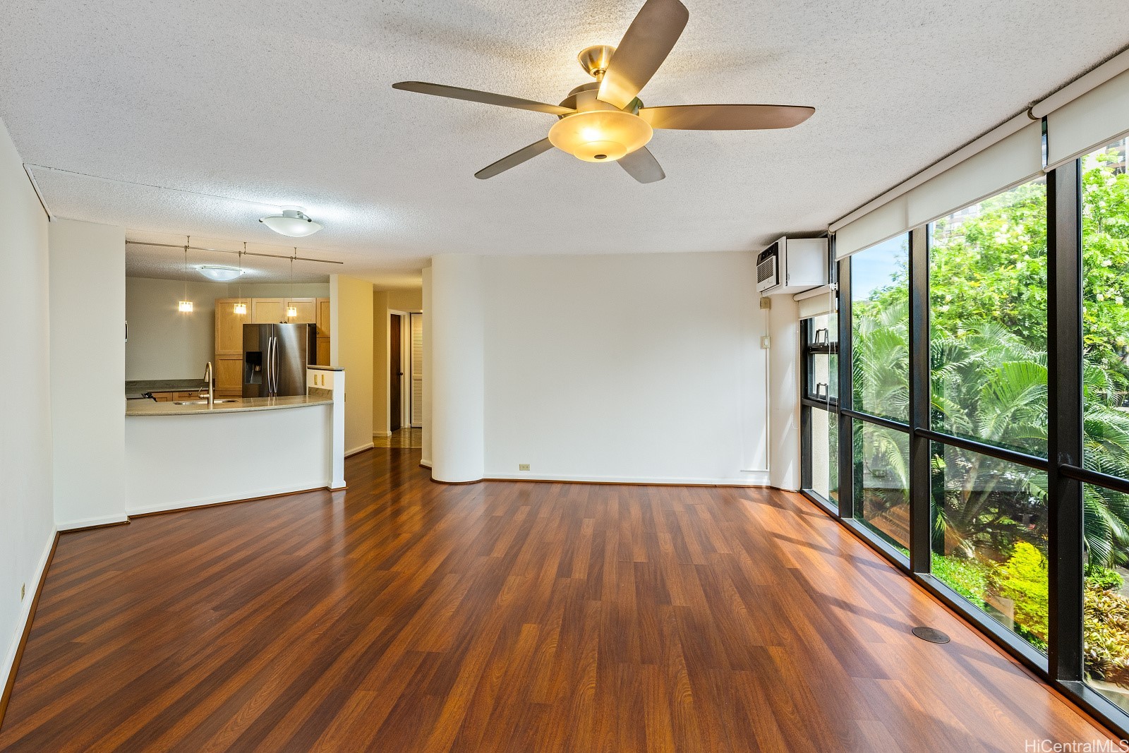 2101 Nuuanu Avenue I103 — photo
