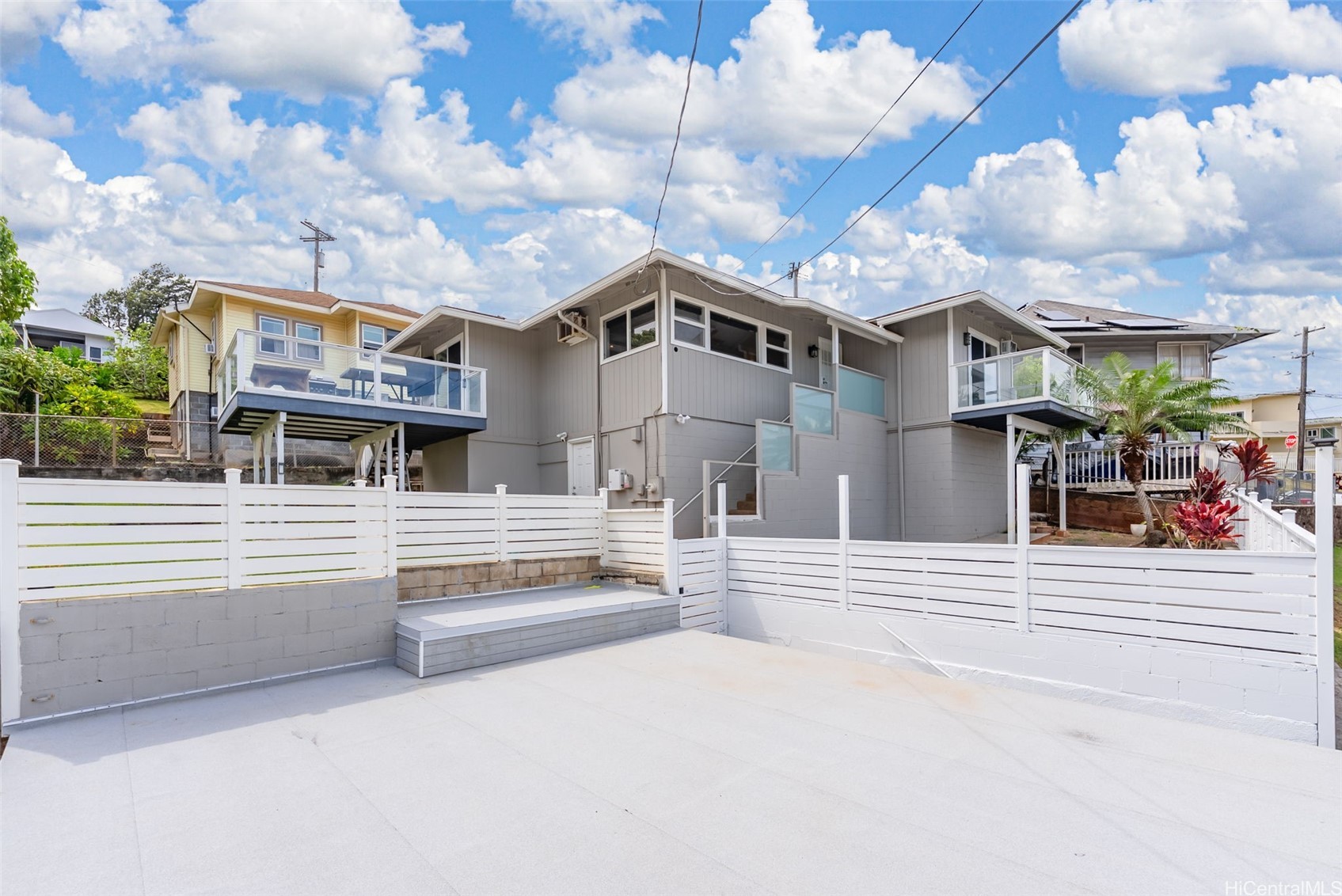 2118 Makanani Drive — photo