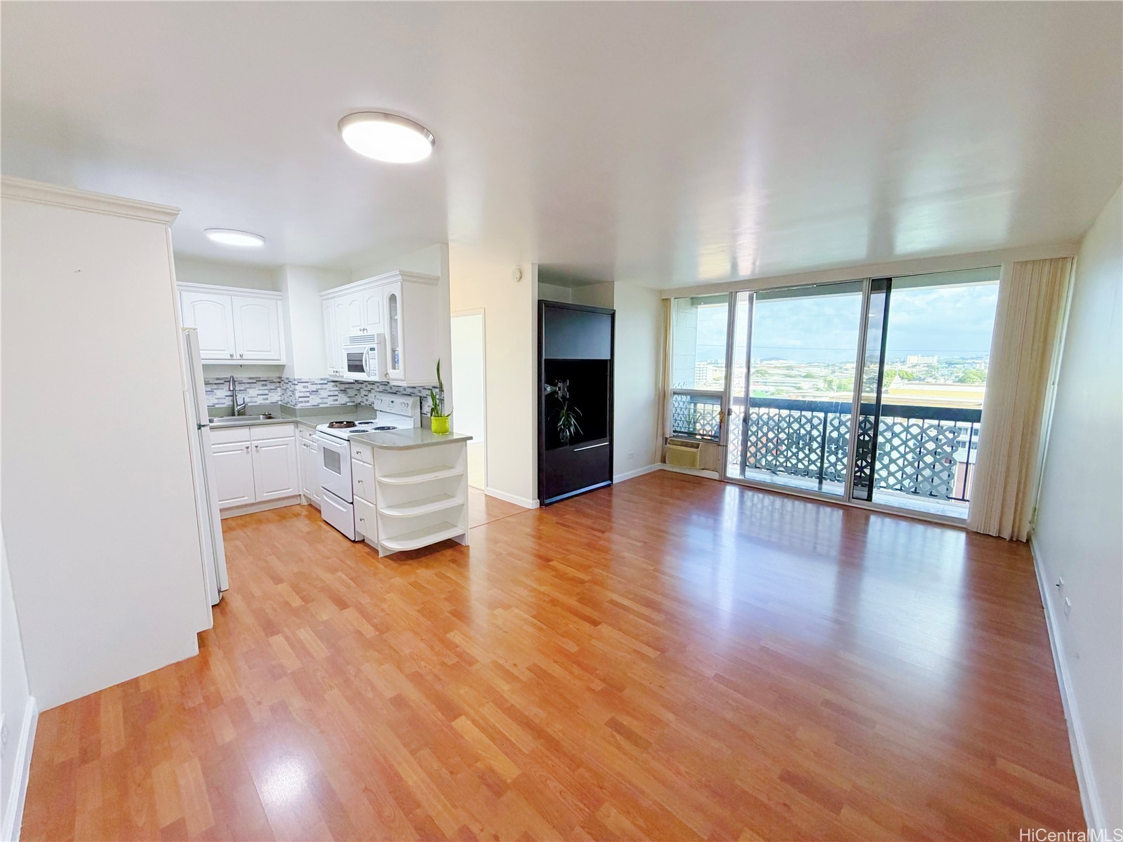 1425 Liliha Street 8G — photo