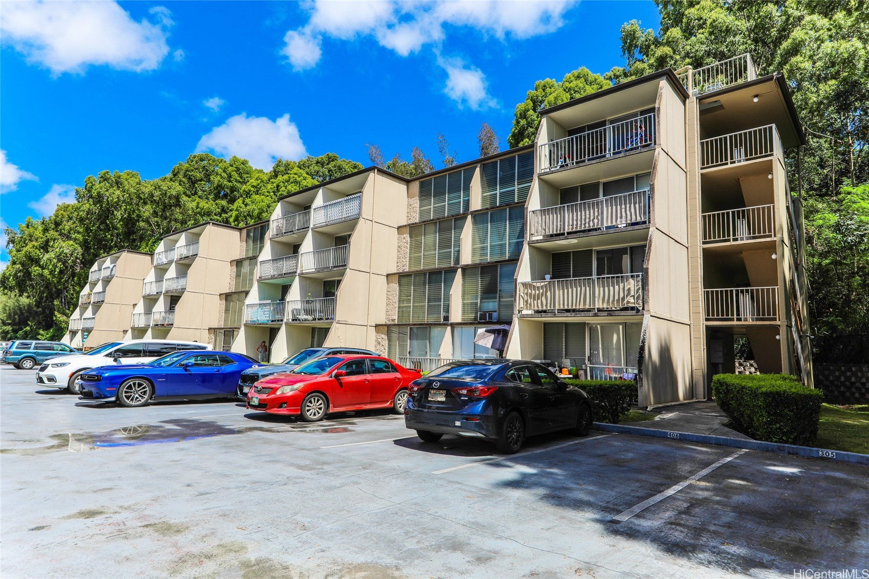 95-2057 Waikalani Place C405 — photo
